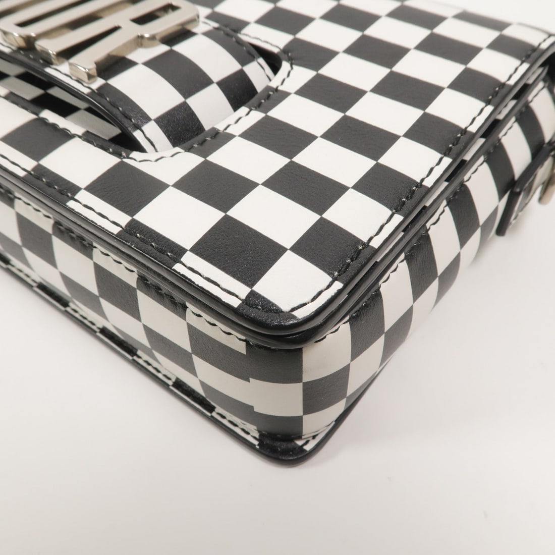 Dior Evolution Flap Black White - 12