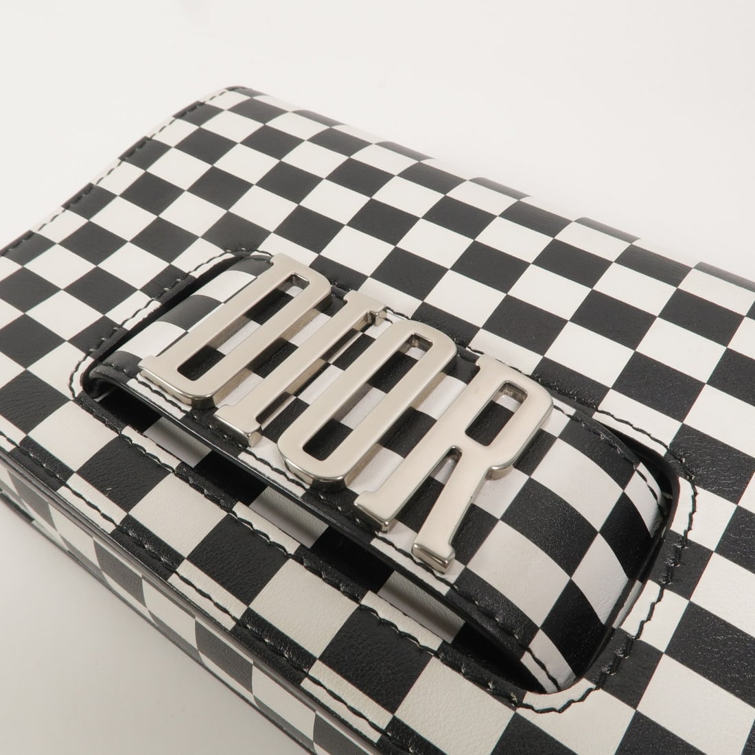 Dior Evolution Flap Black White - 9