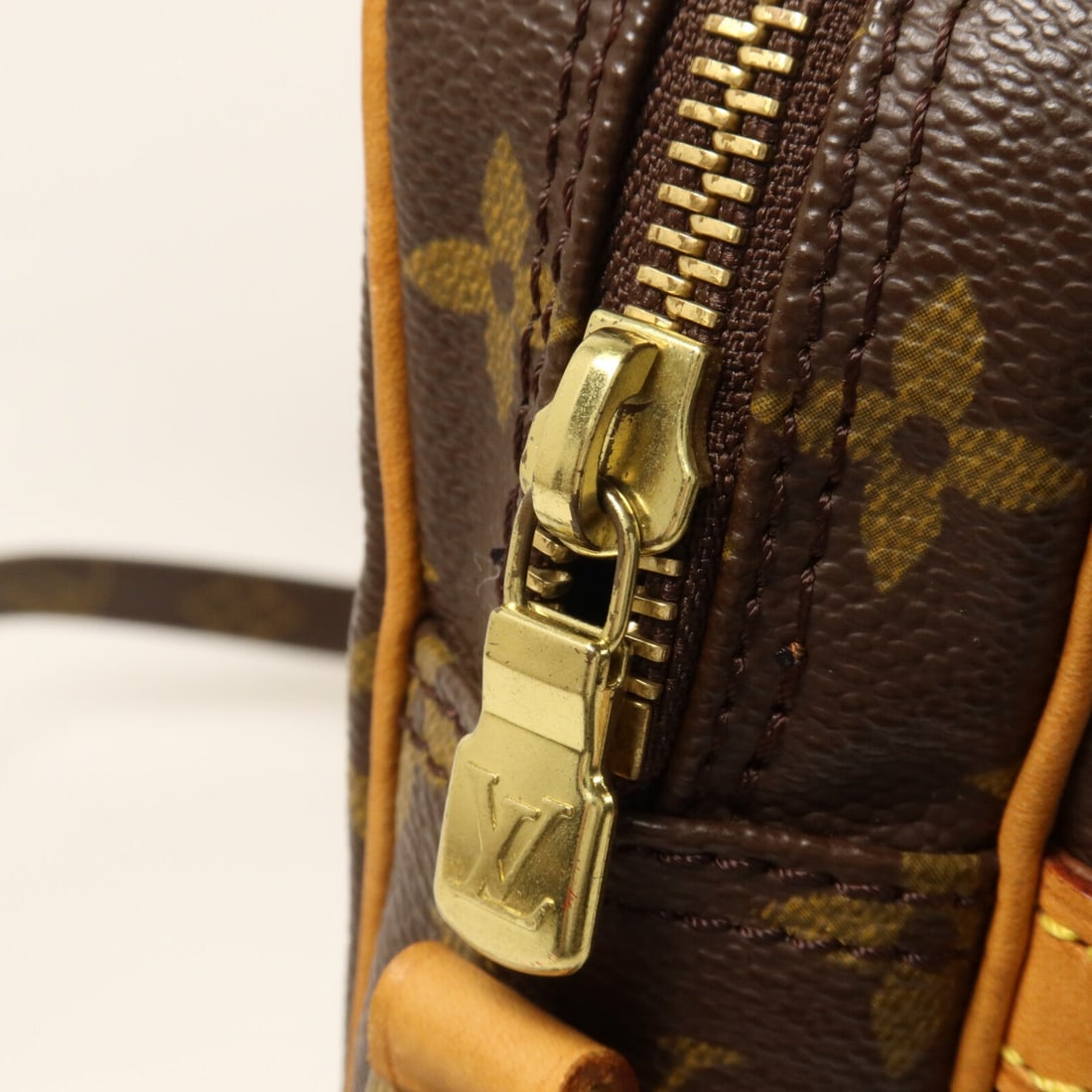 Louis Vuitton Danube Monogram - 10