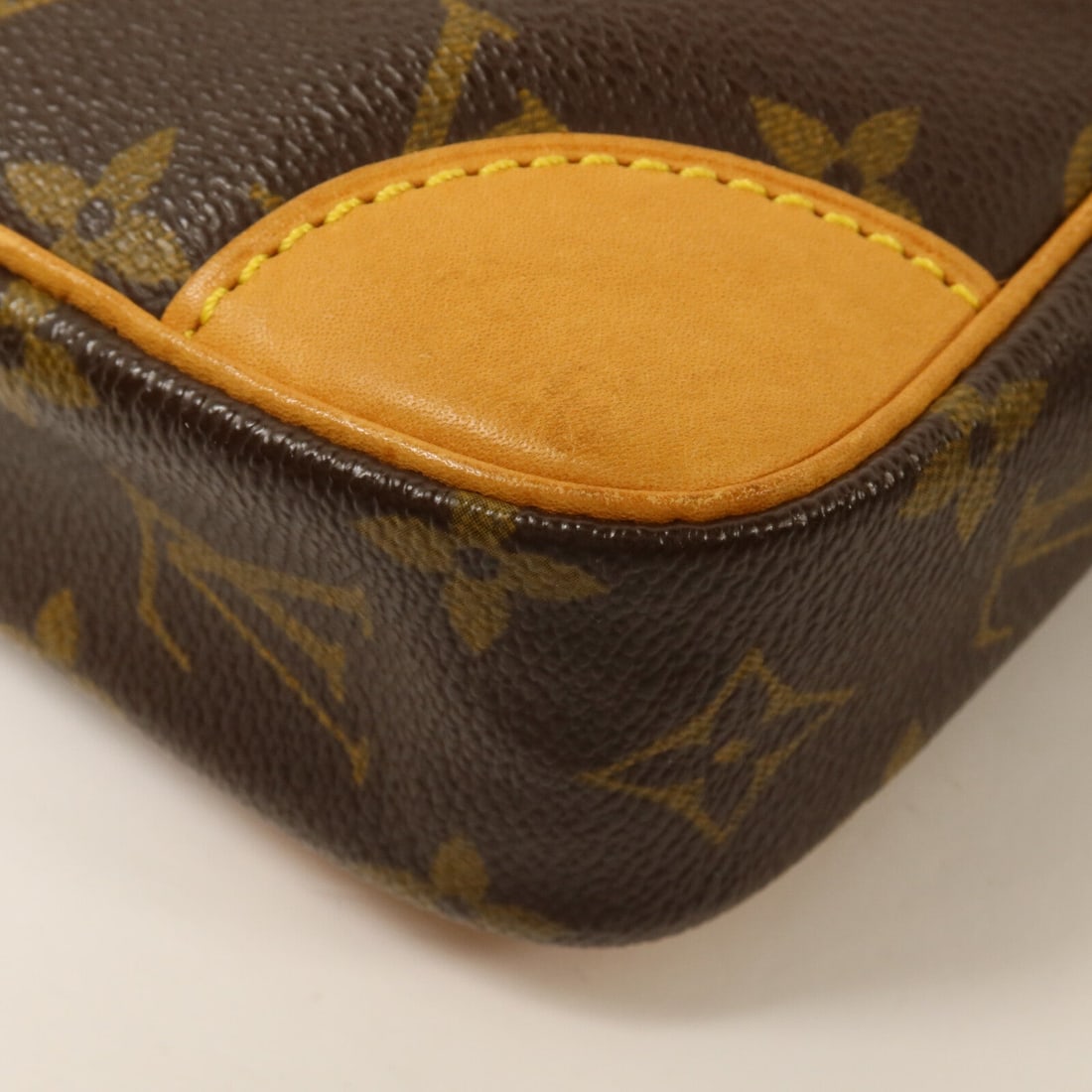 Louis Vuitton Danube Monogram - 14