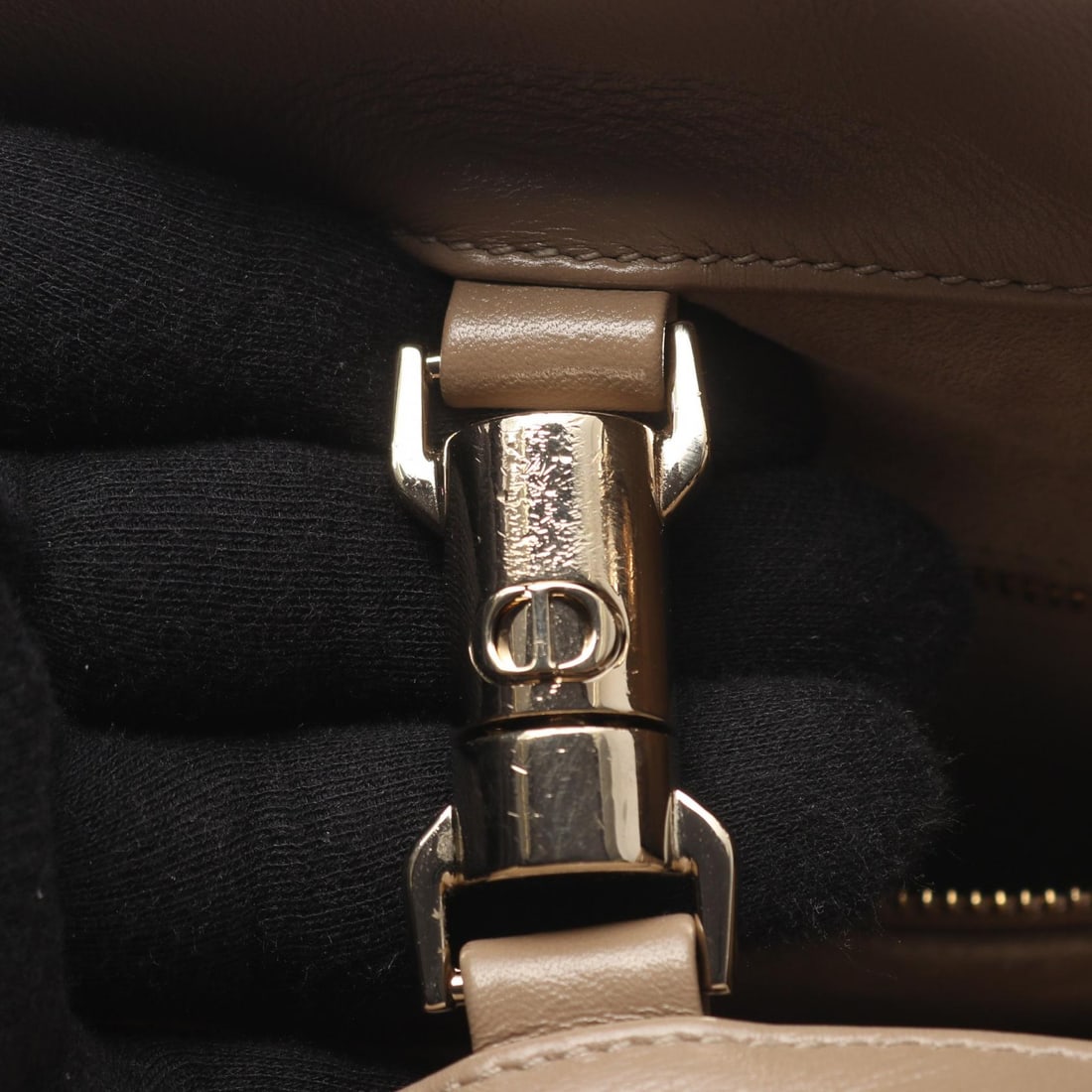 Dior Essential Medium Tote Beige - 6