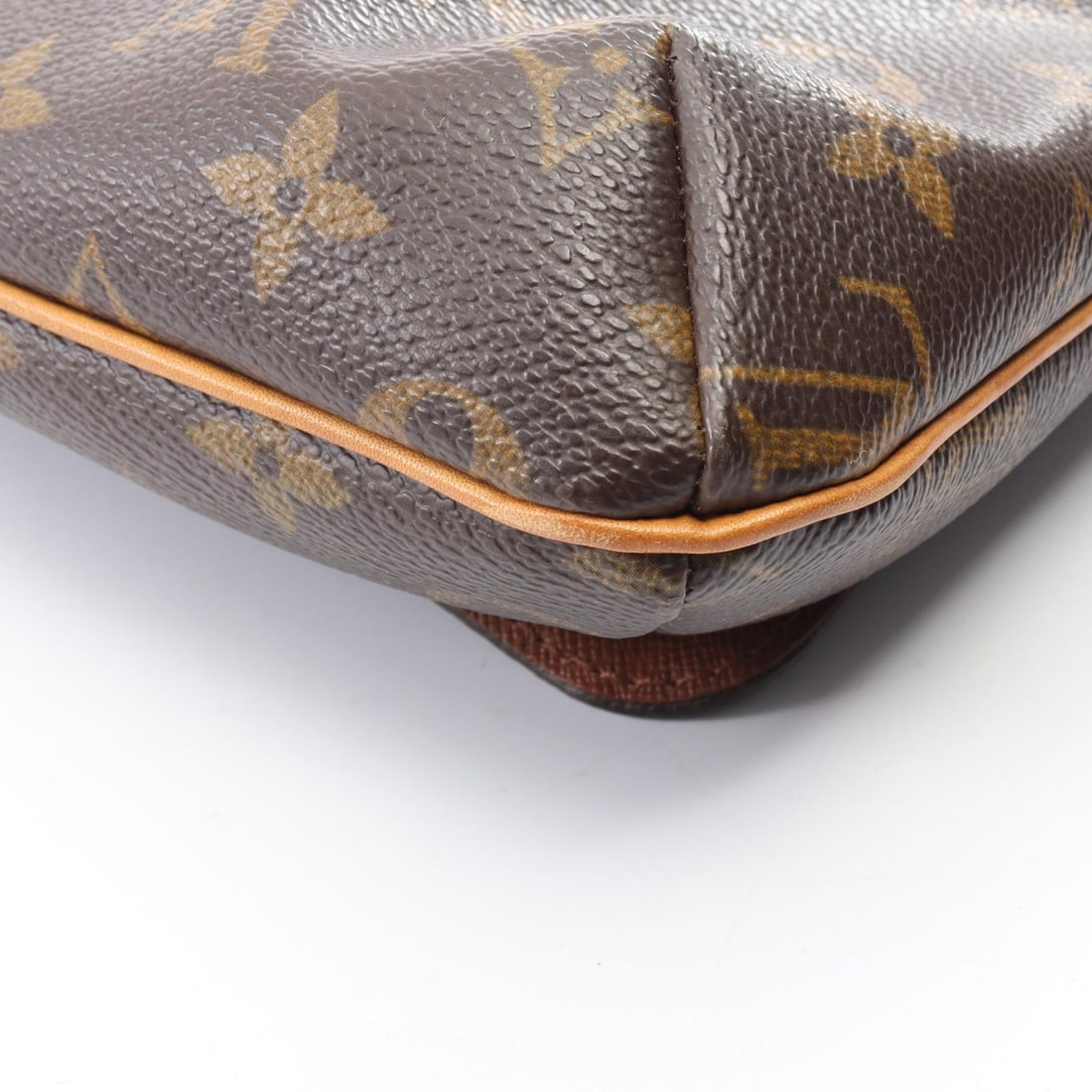 Louis Vuitton Mudget Salsa Brown - 6