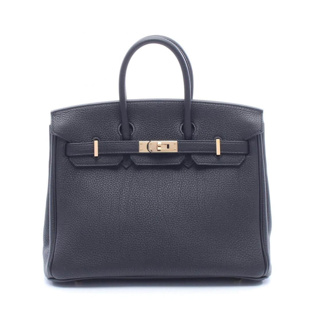 Hermes Birkin 25 Black Togo: Birkin 25 handbag in black Togo leather. Size: W25 x H20 x D13 cm. Handle 25 cm.
