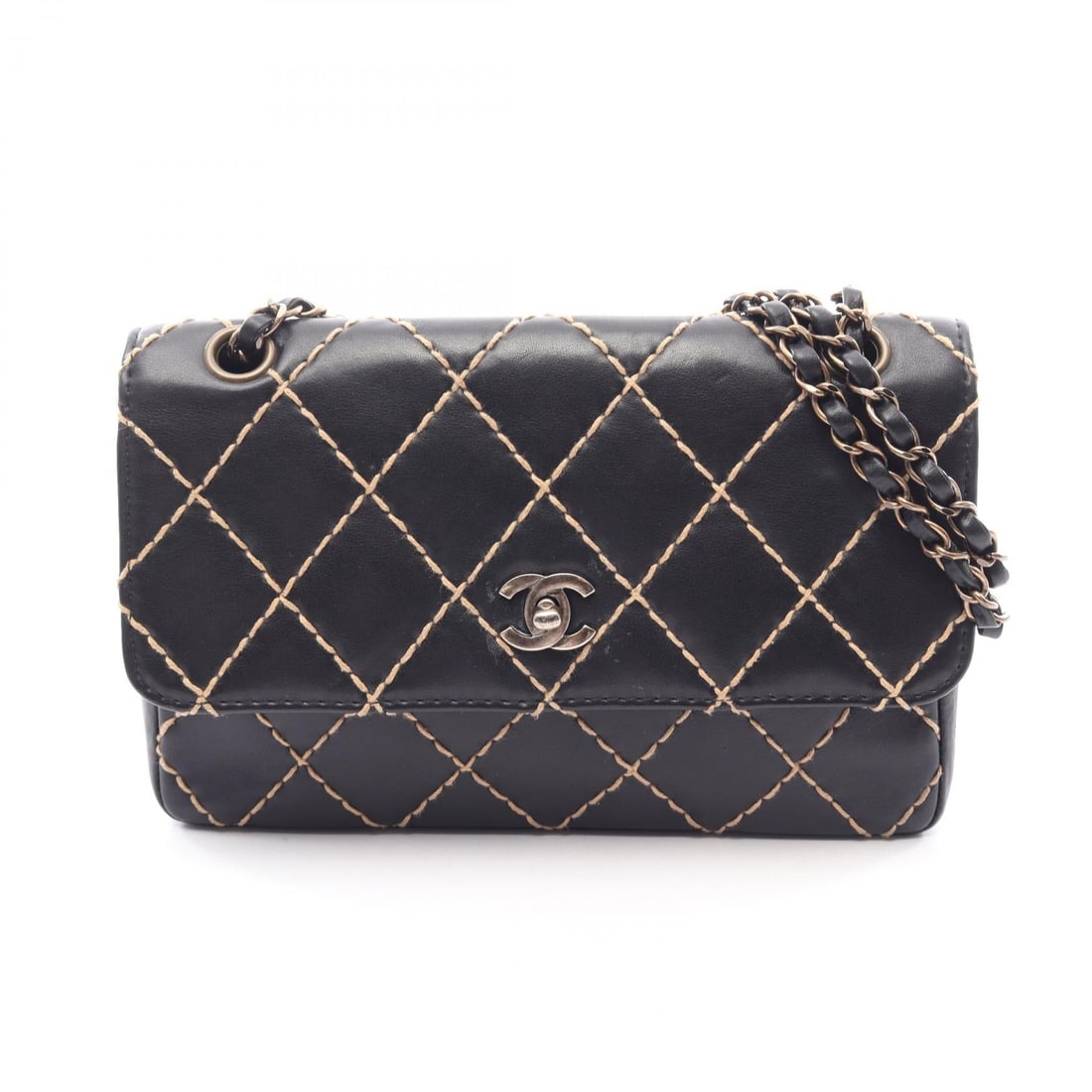 Chanel Wild Stitch Black Leather Bag: Black Wild Stitch leather bag. Size: W25 x H17.5 x D6 cm. Strap drop 23 cm.
