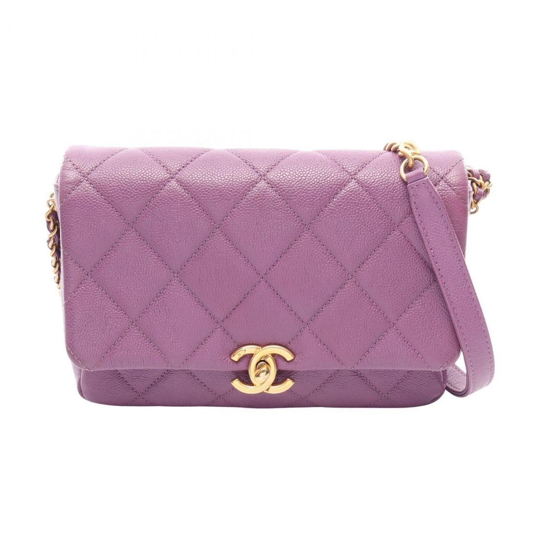 Chanel Small Flap Purple Calfskin Bag: Purple Matelasse small flap bag in Calfskin (cowhide). 21 x 15 x 5.5 cm; shoulder up to 117 cm.
