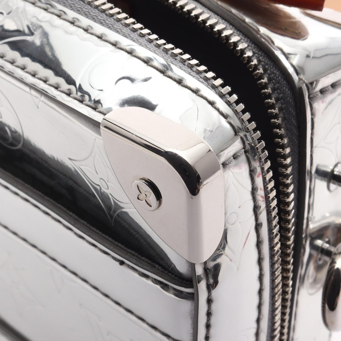 Louis Vuitton Handle Soft Trunk Silver - 9