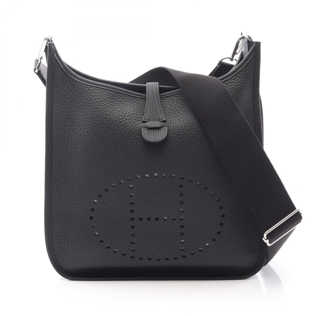 Hermes Evelyne 3 PM Black: Evelyne 3 Troyes PM shoulder bag in black Taurillon Clemence. Size: W28 x H26.5 x D7 cm. Shoulder 92-134 cm.