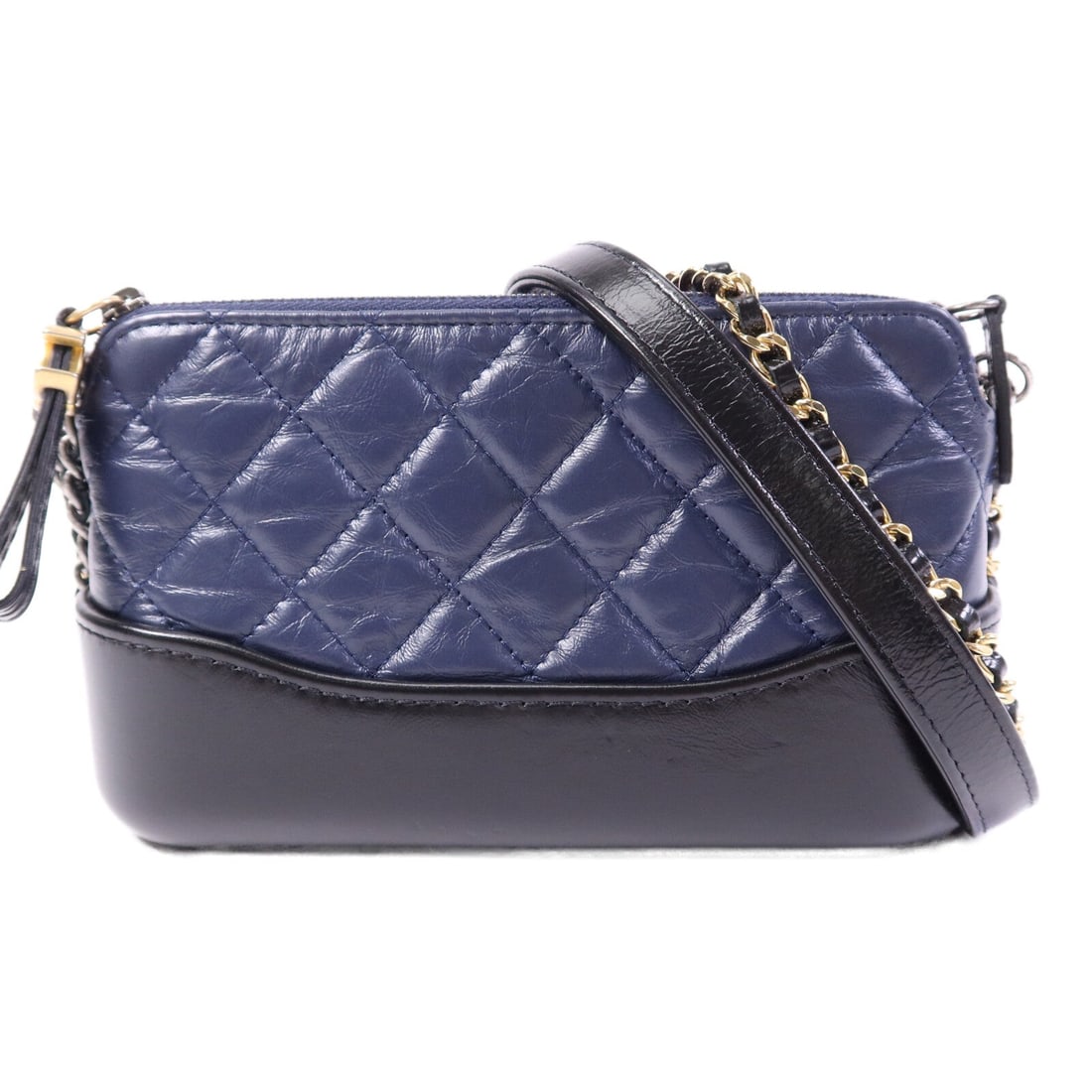 Chanel CC Gabrielle WOC Blue: CC Gabrielle wallet on chain shoulder bag in blue lambskin. Size: W19 x H11.5 x D6 cm. Shoulder 95.5-174 cm. Includes storage bags and hologram sticker.