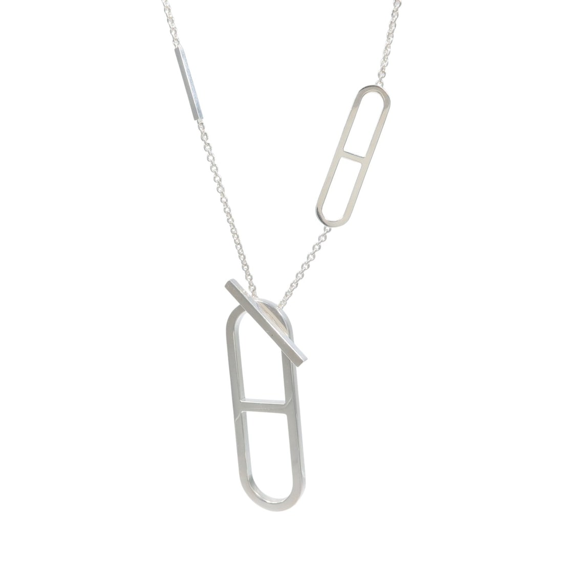 Hermes Ever Chaine d'Ancre Necklace: Ever Chaine d Ancre necklace in Silver925, silver color. Neck size 75cm. Motif 20mm wide x 60mm high.