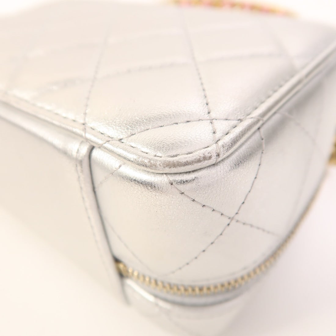 Chanel CC SHW Vanity Case Silver - 13