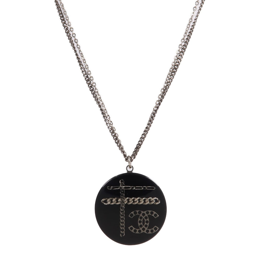 Chanel CC Black PVC Necklace: Black CC necklace in PVC. Neck size 59-64cm. Motif 25mm wide x 25mm high.