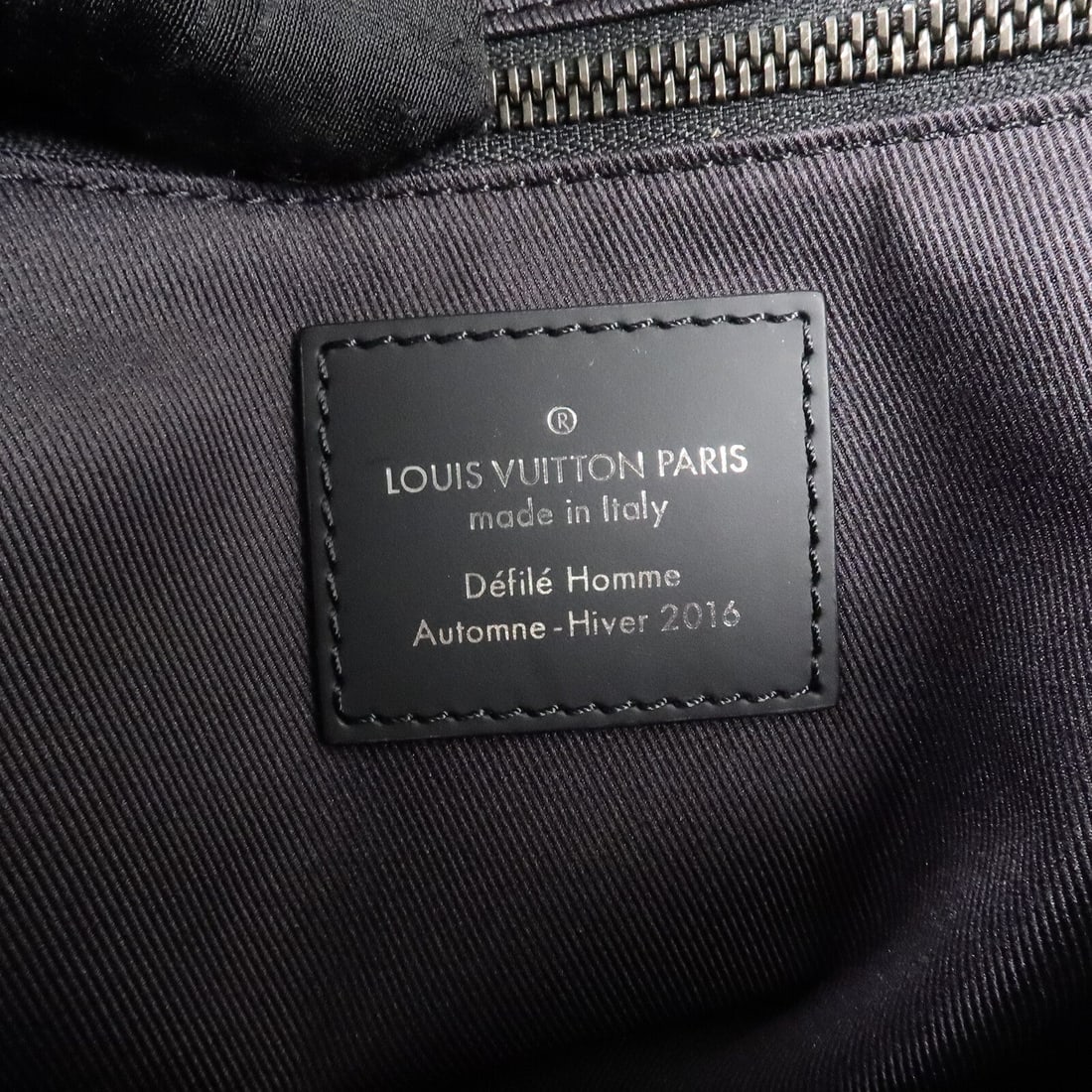 Louis Vuitton Voyager Messenger PM Eclipse - 6