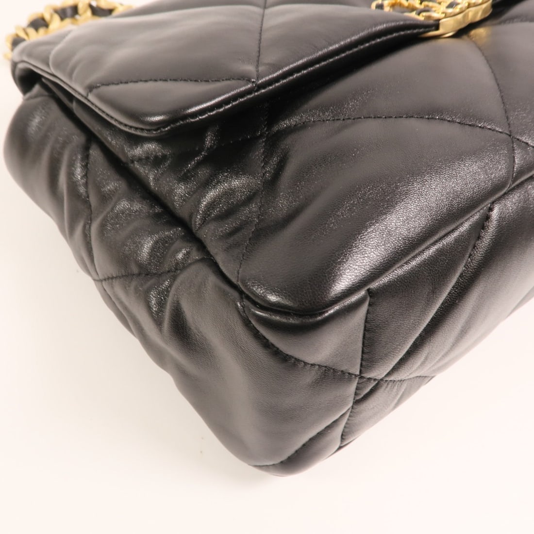 Chanel CC C19 Medium Black Lambskin - 11