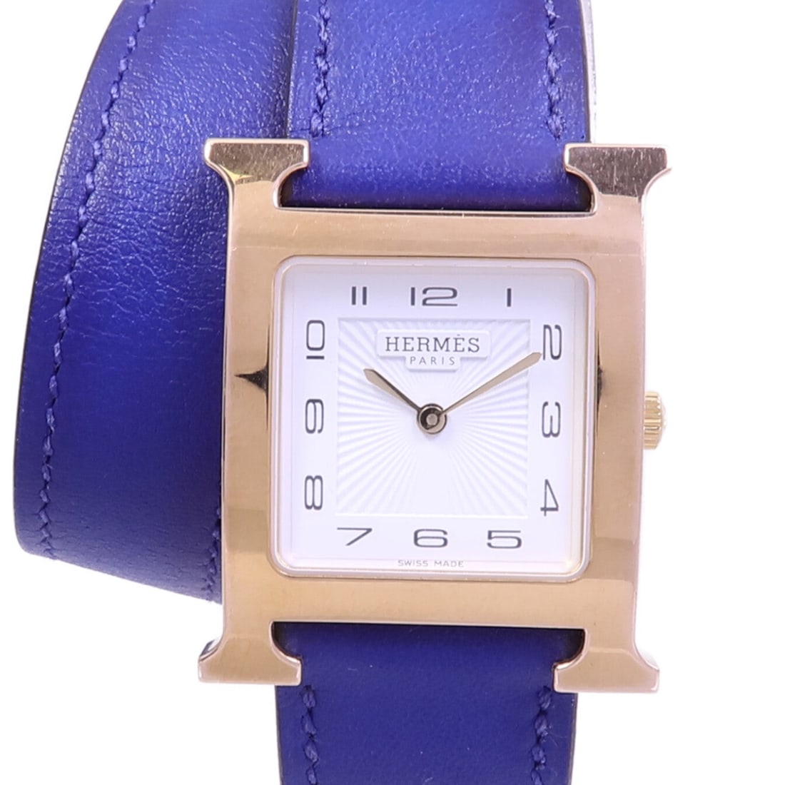 Hermes H Watch HH1.501E SS White: Quartz watch. Color: White / White. Material: Stainless Steel. Accessories: Storage box. Case 26mm x 35mm; wrist 14cm, max 15.5cm; band 16-19mm.