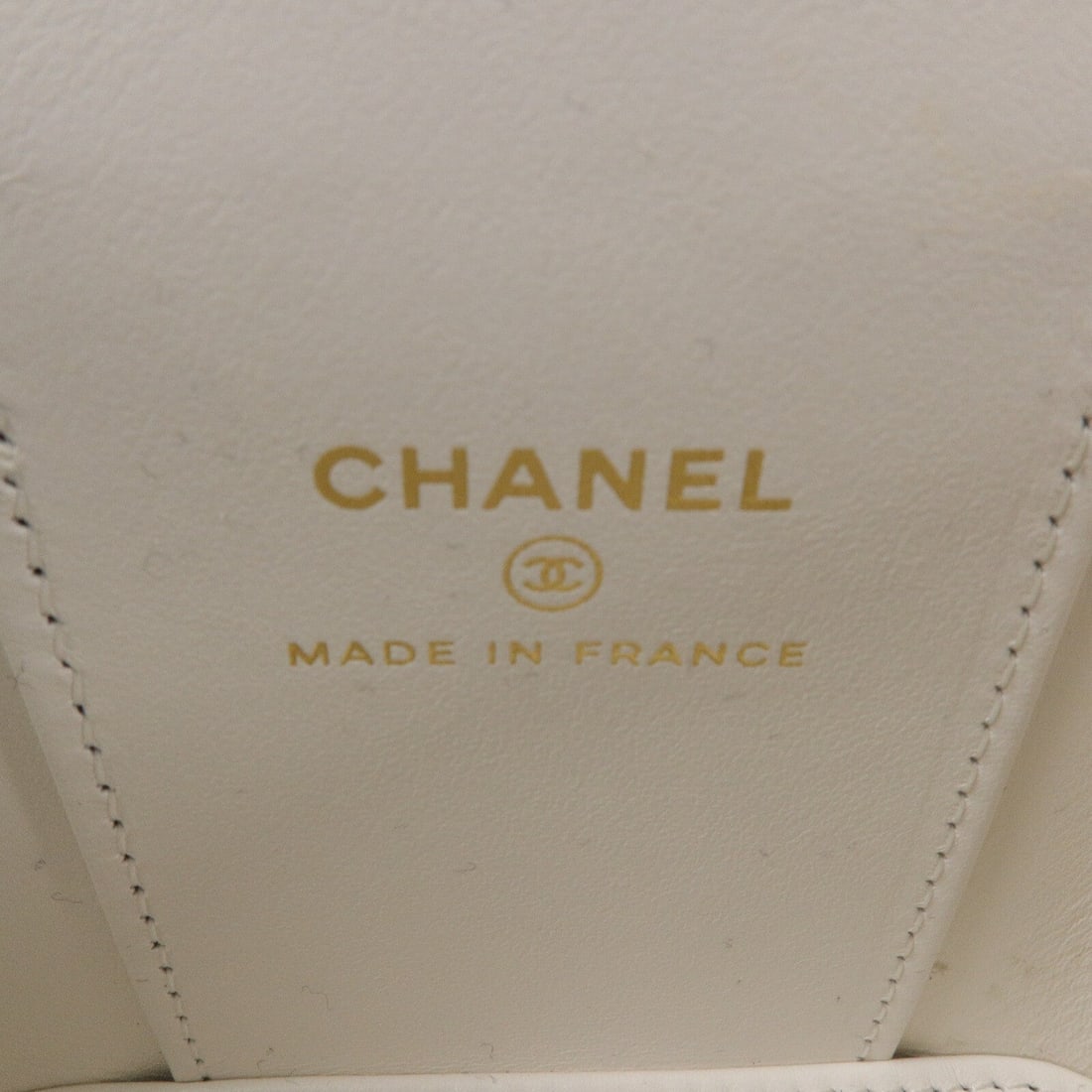Chanel CC GHW Mini Vanity White - 6
