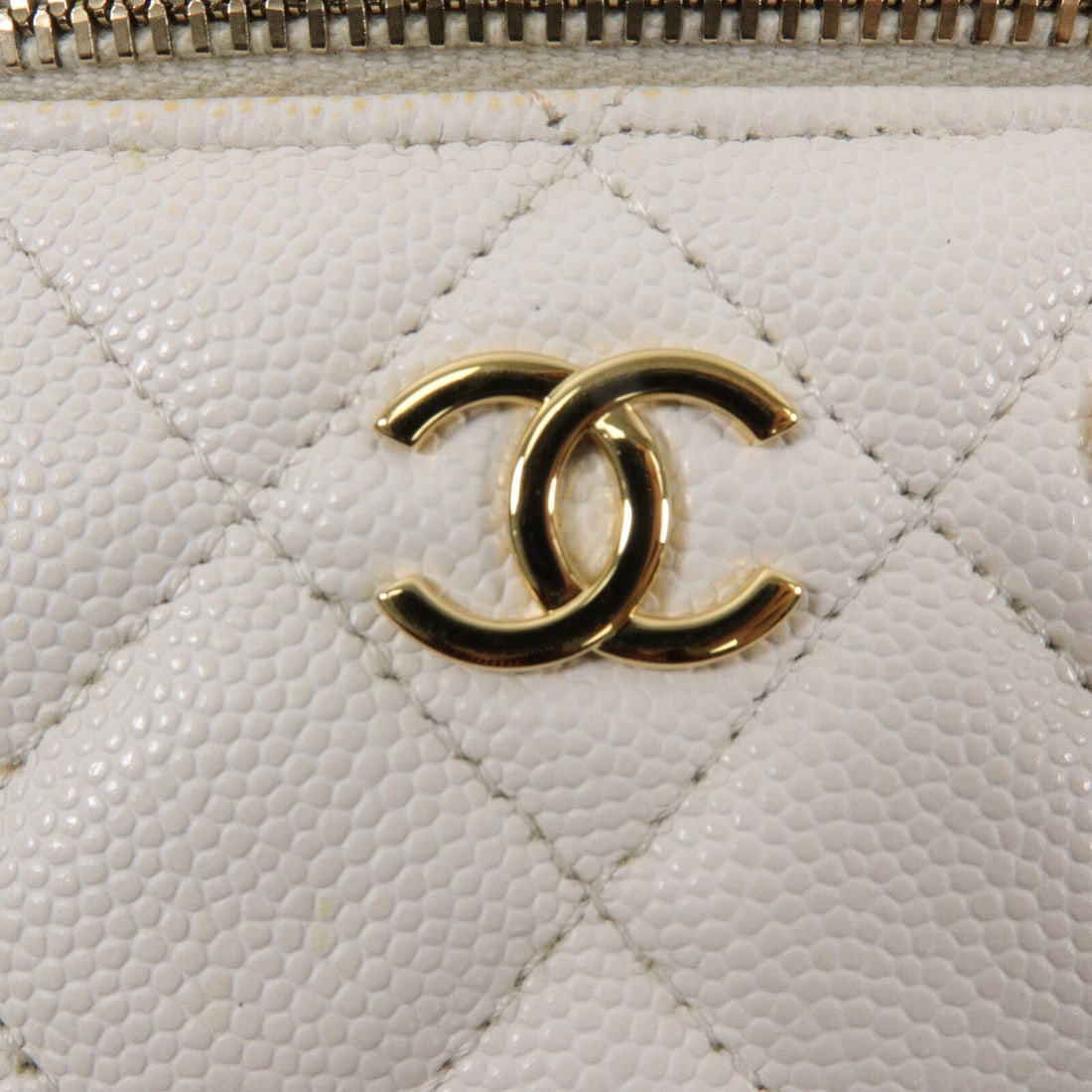 Chanel CC GHW Mini Vanity White - 8