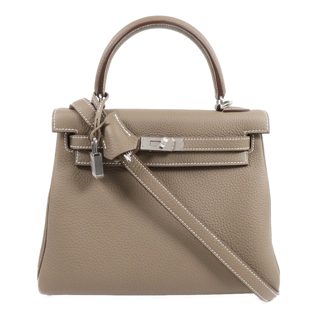 Hermes Kelly 25 PHW Etoupe 2Way: Etoupe Kelly 25 2-way shoulder bag with PHW in Calfskin (cowhide). Includes storage box, storage bags, shoulder strap, clochette, key, and cadena. 25 x 20 x 9.5 cm; handle 24 cm; shoulder up to 87 cm.