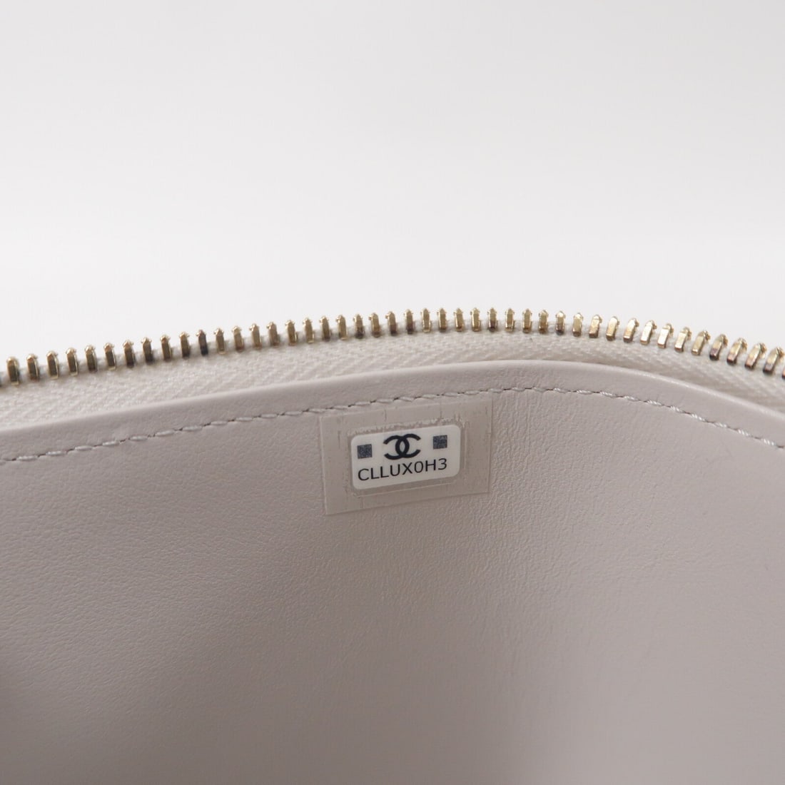 Chanel CC GHW Vanity Case Grey - 8