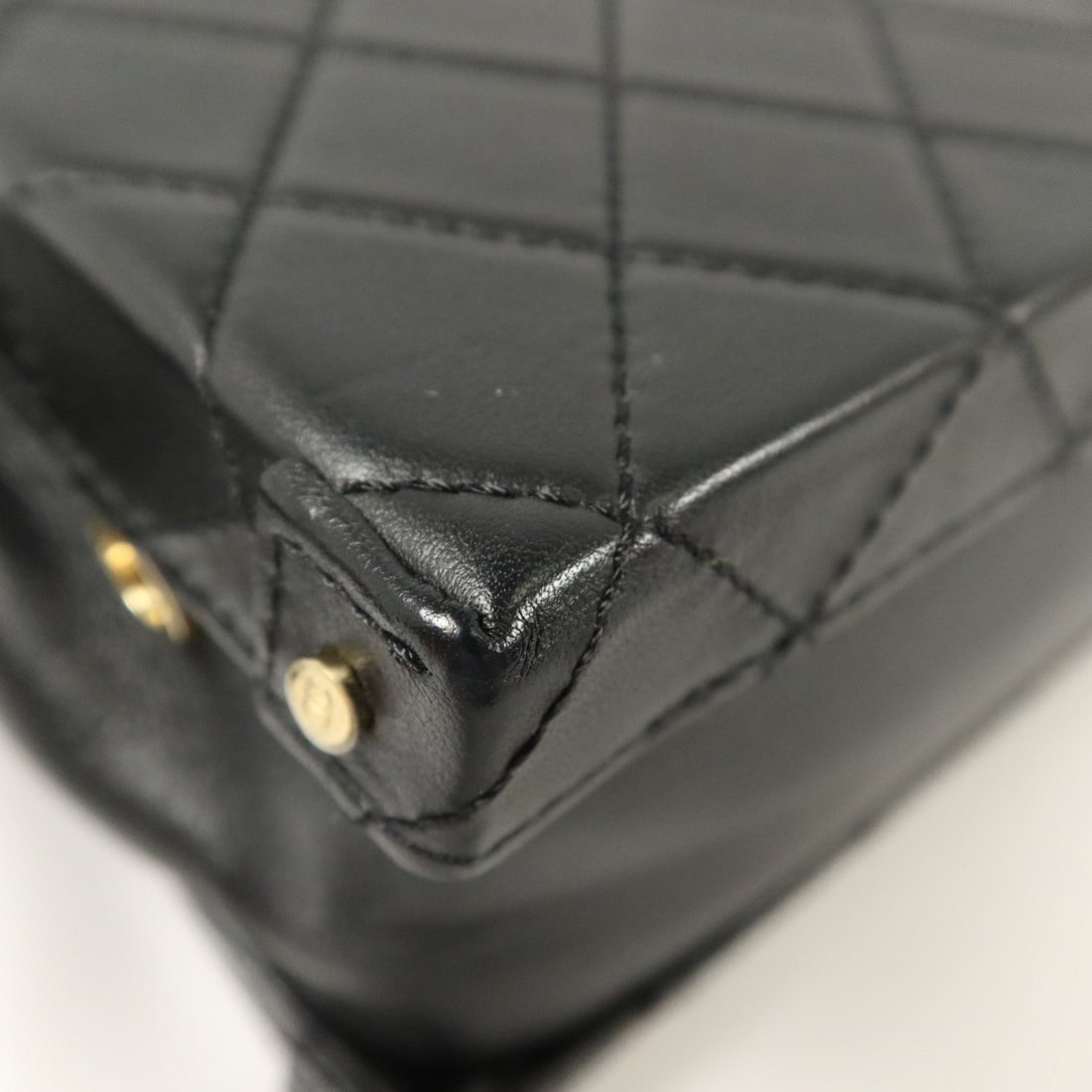 Chanel Vanity Case Small GHW Black - 13