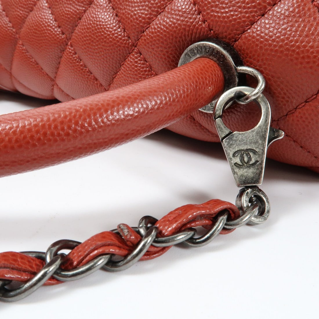 Chanel Coco Handle Medium Red - 11
