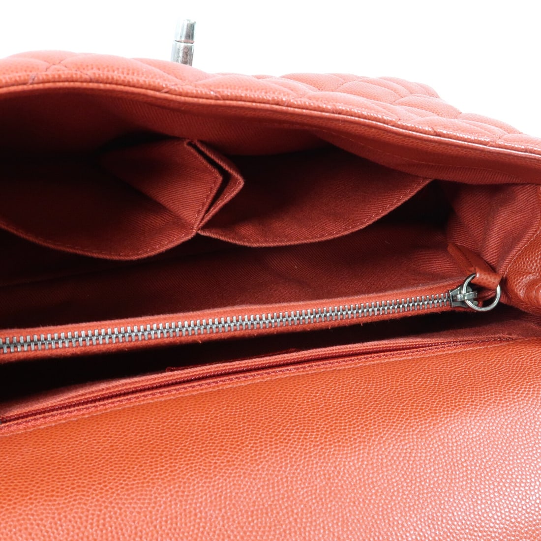 Chanel Coco Handle Medium Red - 14