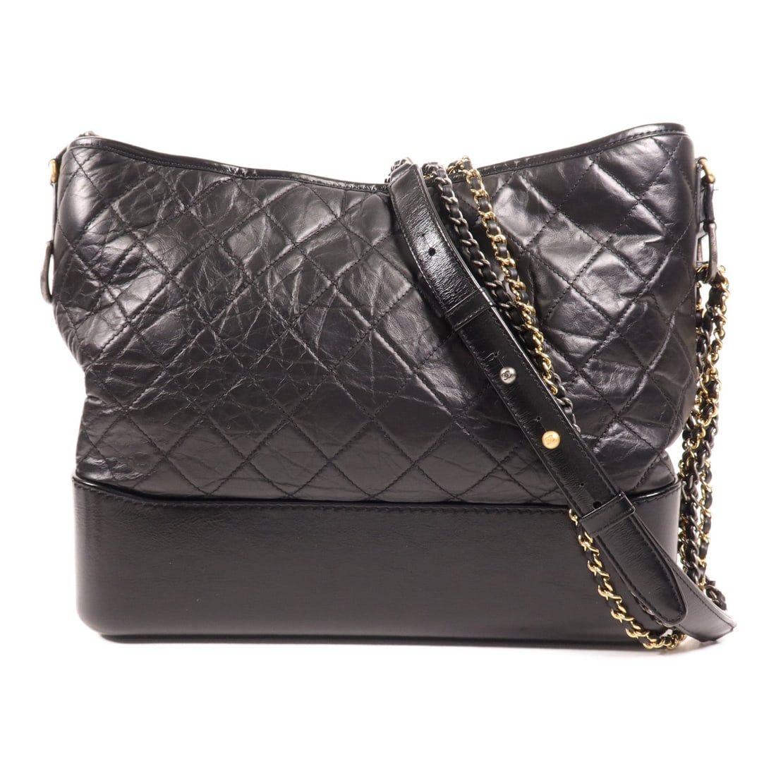 Chanel CC Gabrielle Large Black: CC Gabrielle Large chain shoulder bag in black calfskin. Size: W30 x H27 x D9 cm. Shoulder 88-148 cm. Includes storage bags hologram sticker and guarantee.