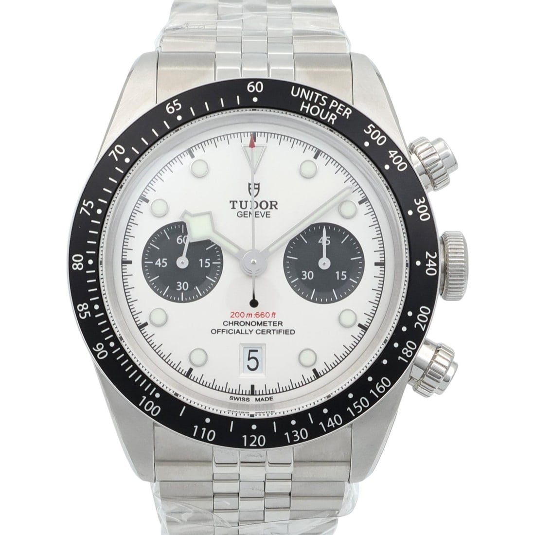 TUDOR Black Bay Chrono 79360N Auto 42mm: TUDOR Black Bay Chrono 79360N (2026) automatic watch in stainless steel with white / black / black/white color. Includes storage box and guarantee. Case diameter 42mm; max arm circumference 19cm;