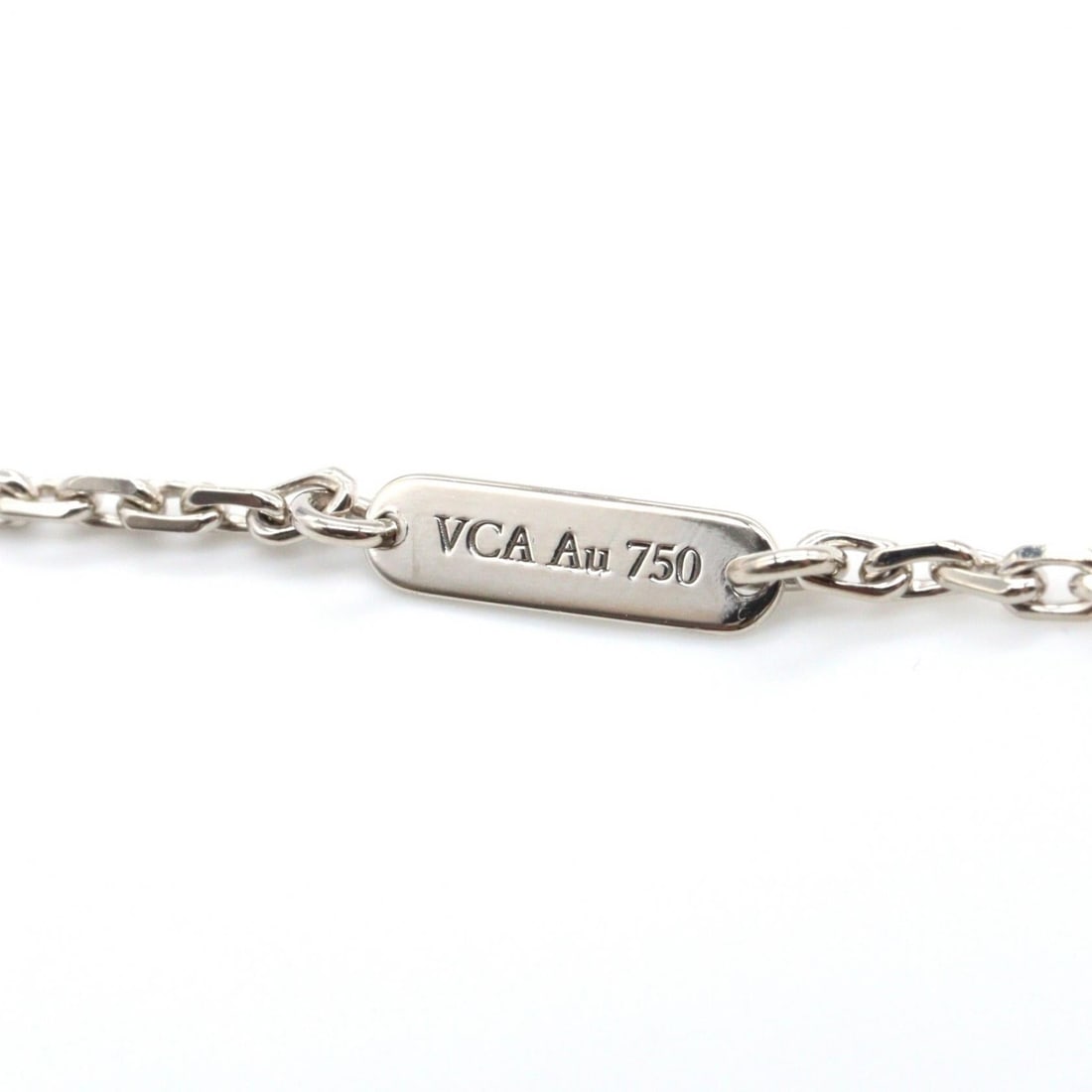 Van Cleef Magic Alhambra Diamond Necklace - 3