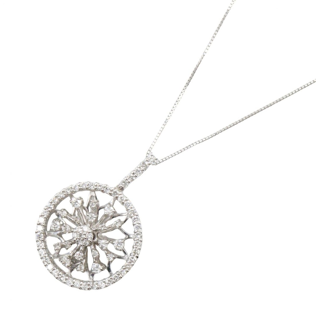 K18WG Diamond Necklace 45cm: Silver/clear diamond necklace in K18WG white gold and diamond. Neck size 45cm, chain length 45cm, motif 21mm x 30mm, weight 9.7g.