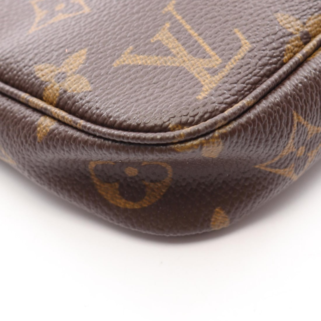 LV Pochette Accessoires Monogram - 6