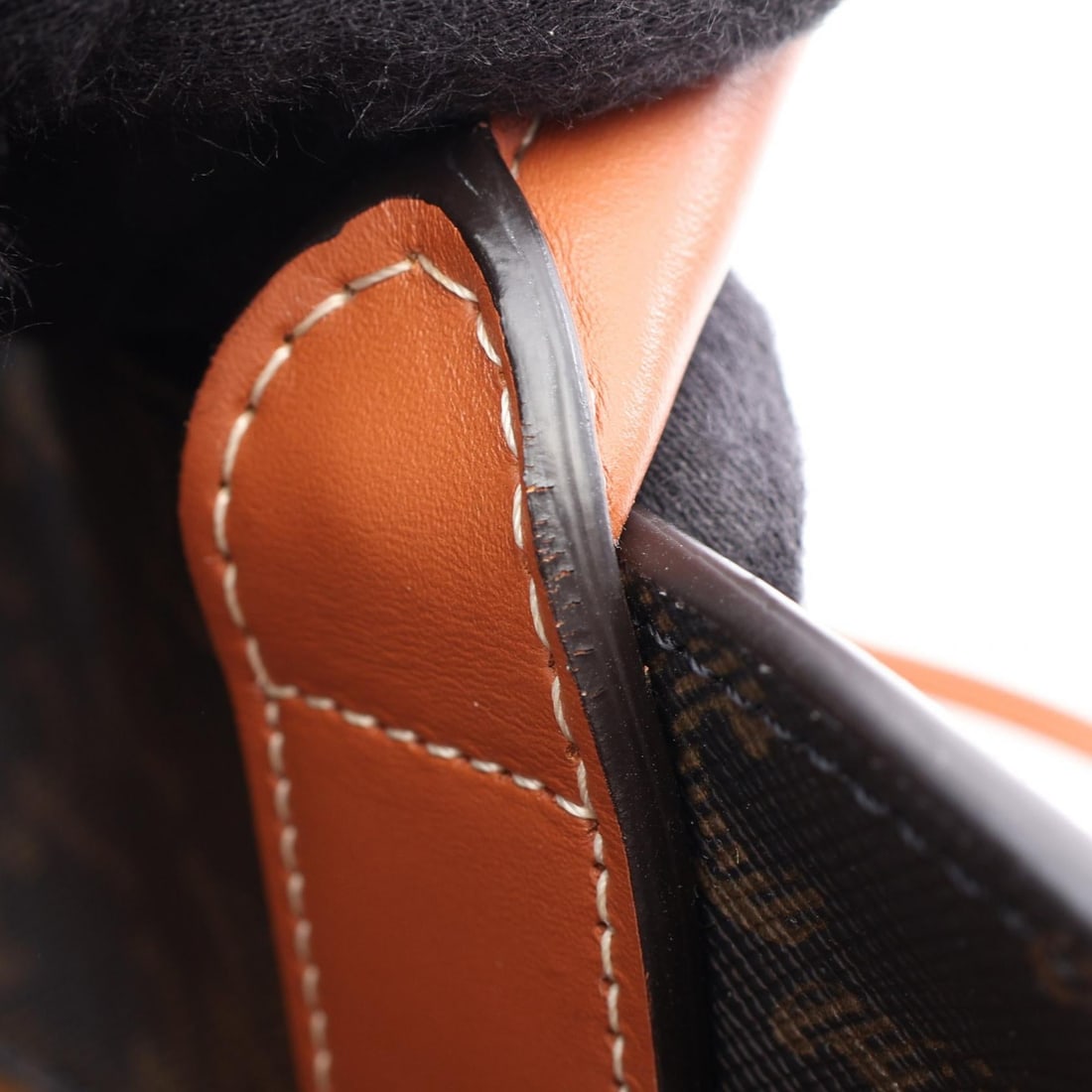 Celine Small Vertical Cabas - 7