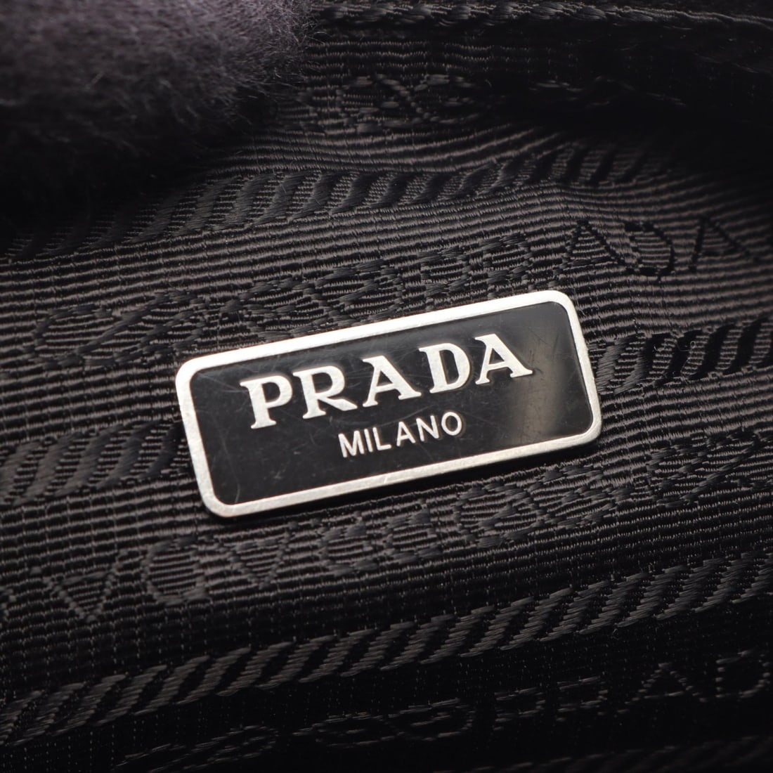 Prada Re-Edition 2005 2Way Black - 4