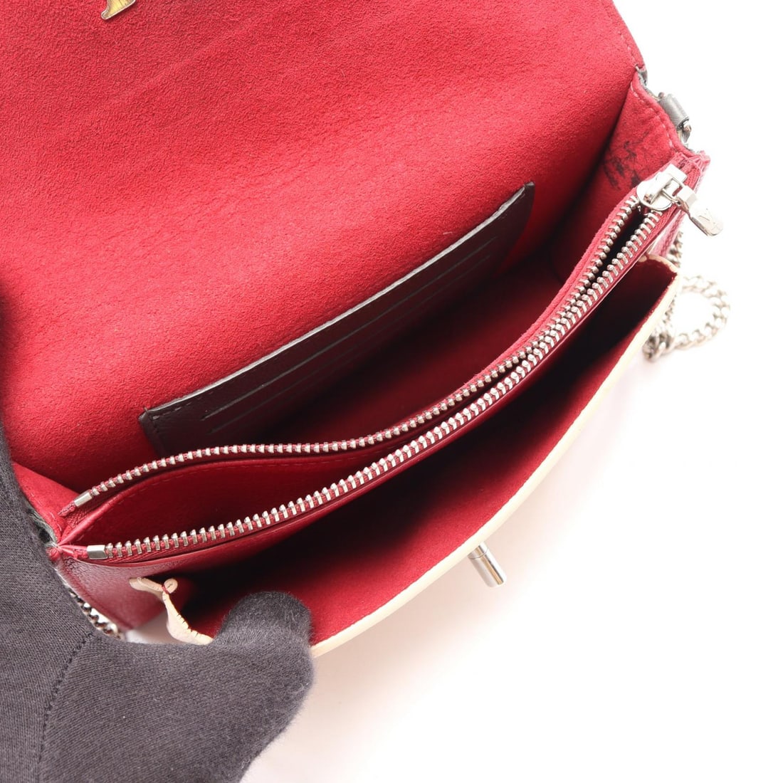LV Pochette Lockme Chain - 3