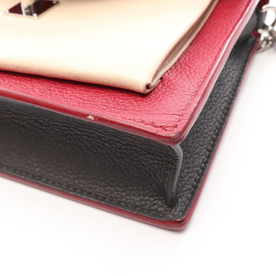 LV Pochette Lockme Chain - 8