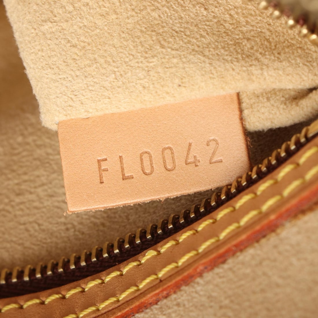 LV Looping MM Monogram Brown - 6
