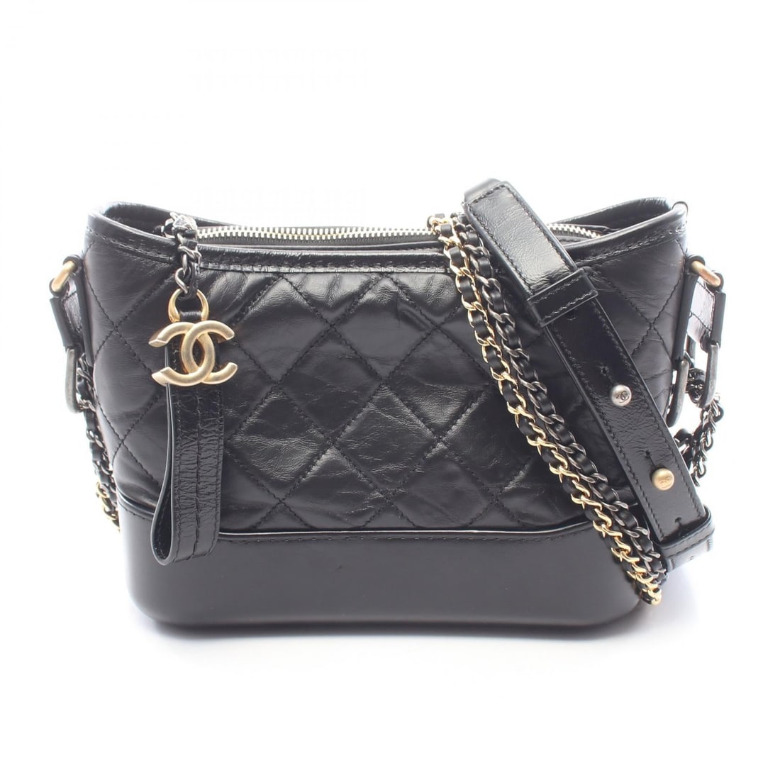 Chanel Gabrielle Small Hobo: Black Gabrielle de Chanel Small Hobo bag in calfskin leather with combination hardware. No accessories. 20 x 15 x 8 cm.