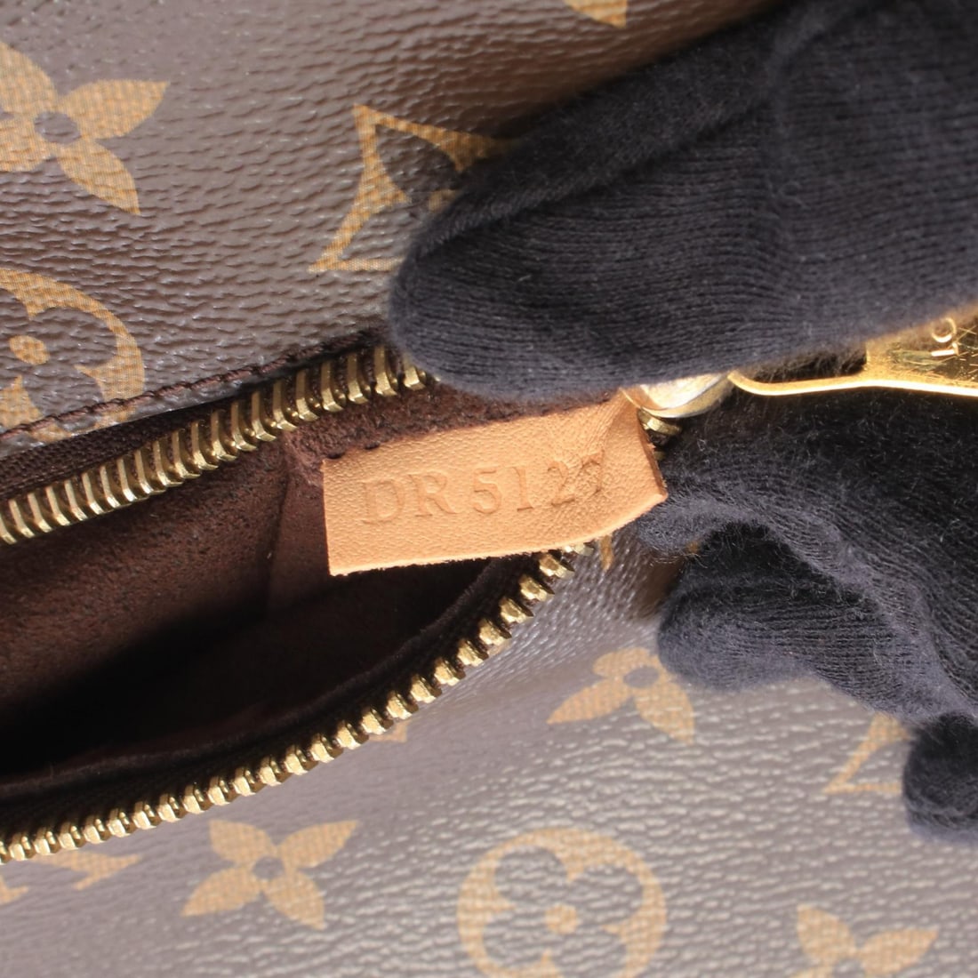 LV Pochette Metis MM Monogram - 5