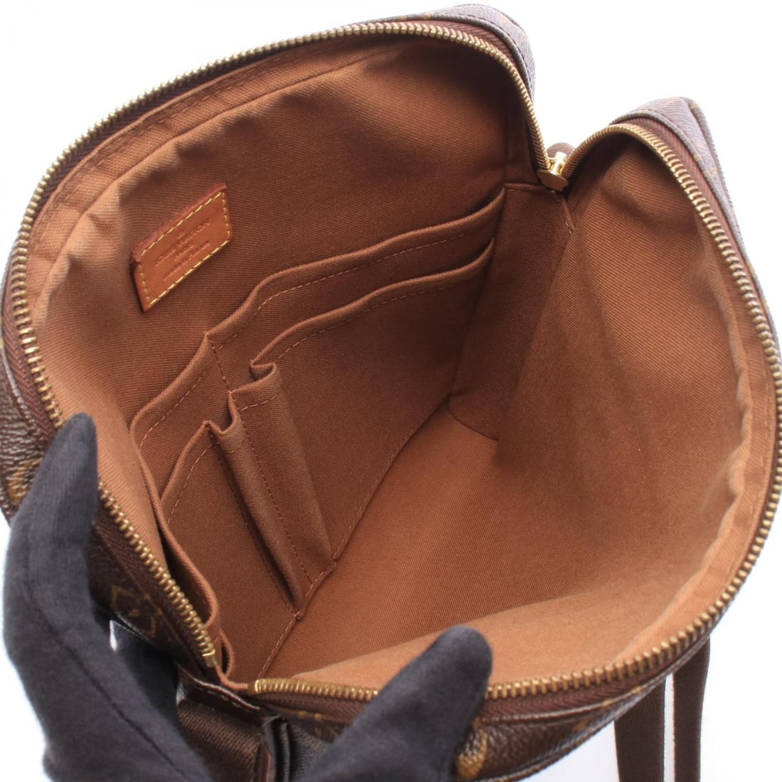 LV Trotter Bobour Monogram - 3