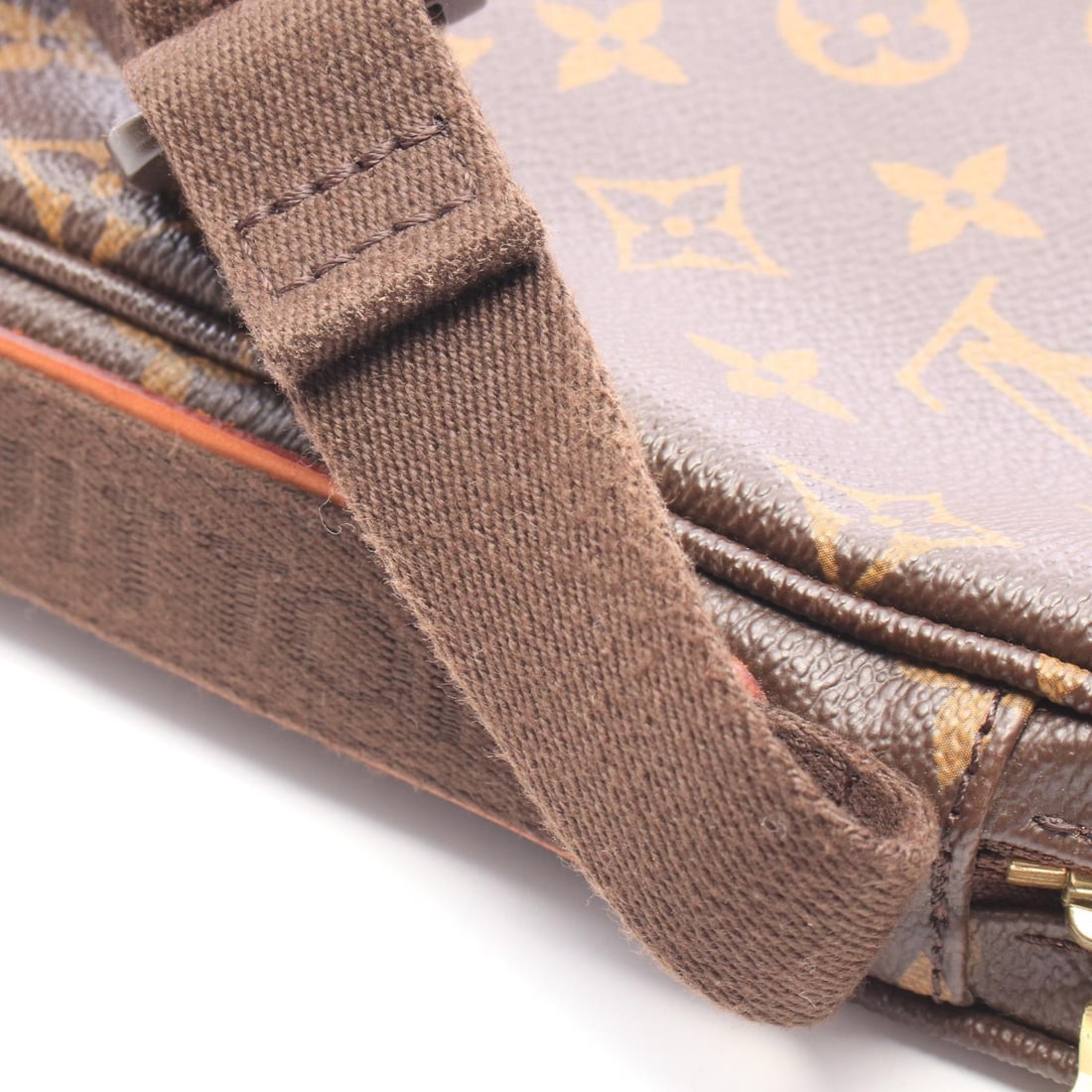 LV Trotter Bobour Monogram - 6