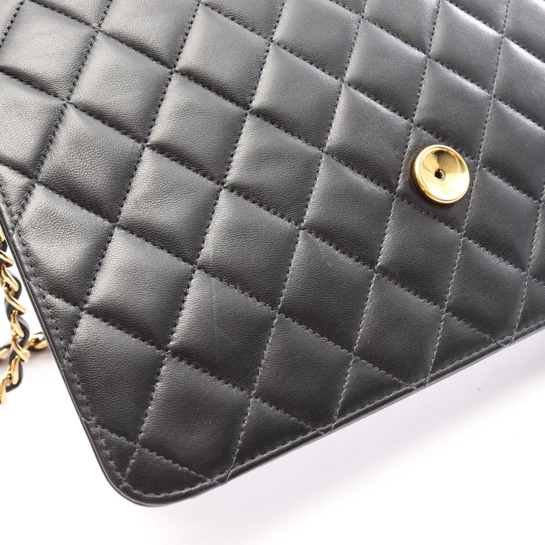 Chanel Matelasse Push Lock - 7