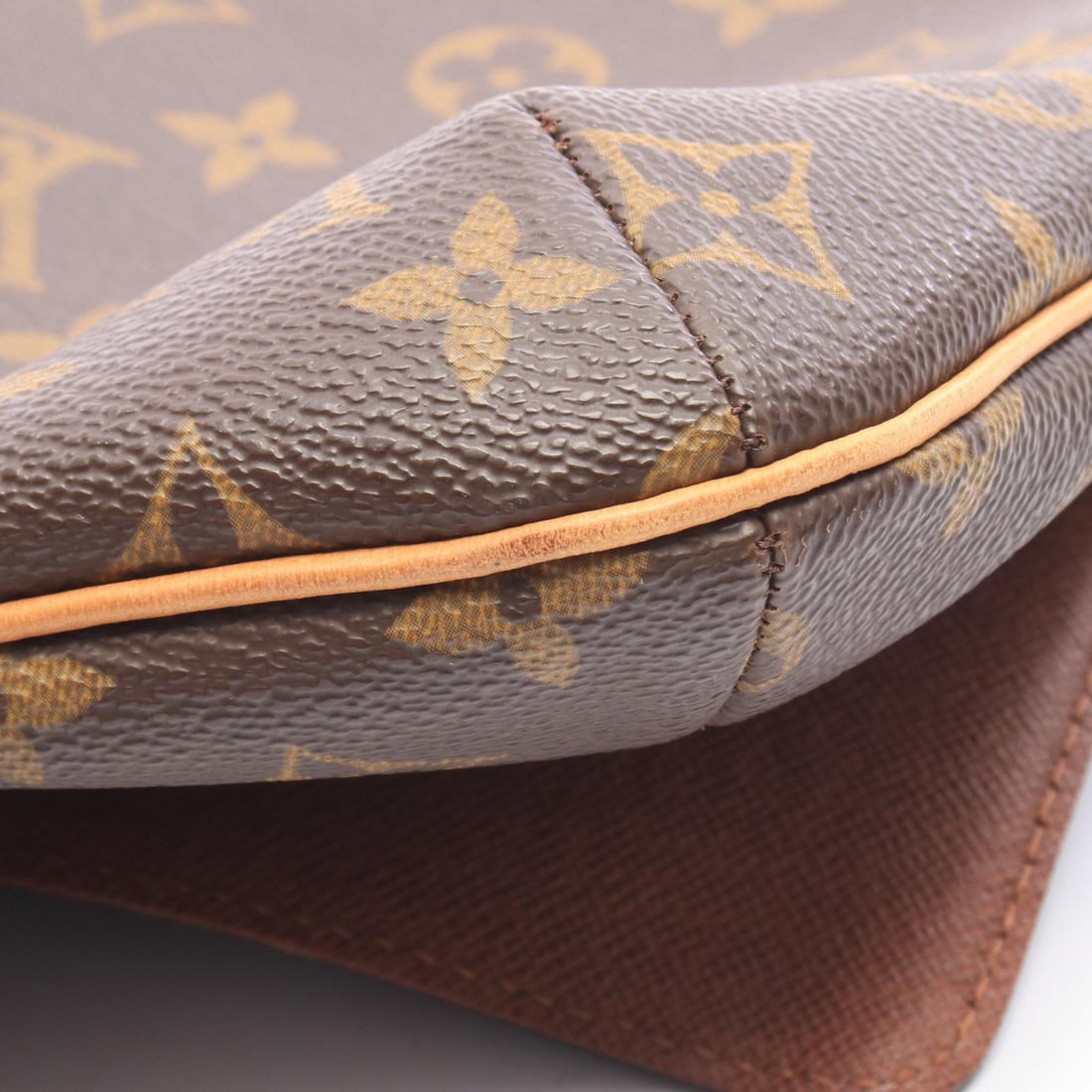 LV Musette Tango Short Monogram - 8