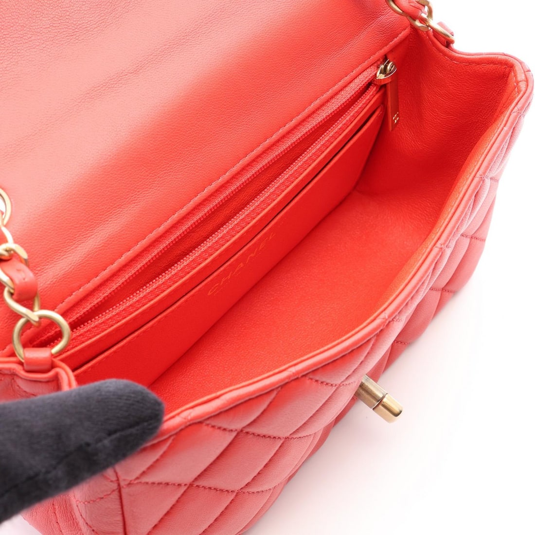 Chanel GHW Mini Matelasse Red - 3