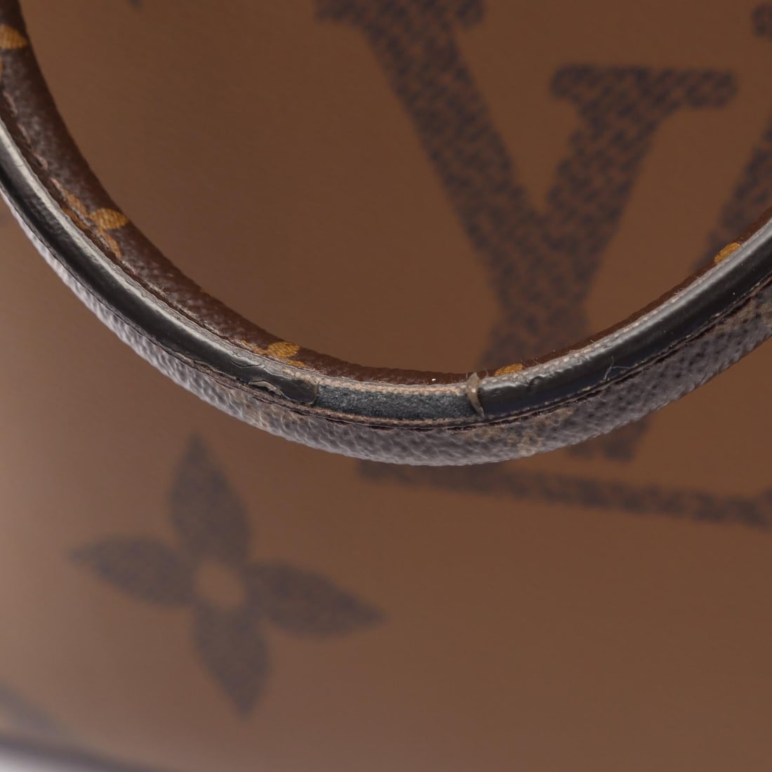 LV OnTheGo MM Giant Reverse - 8