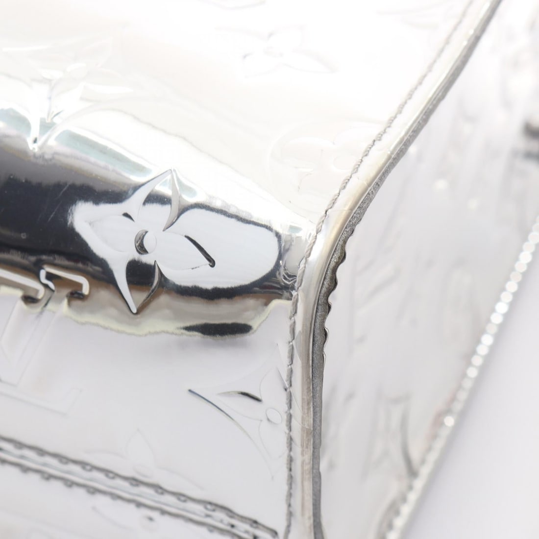 LV OnTheGo PM Argent - 9