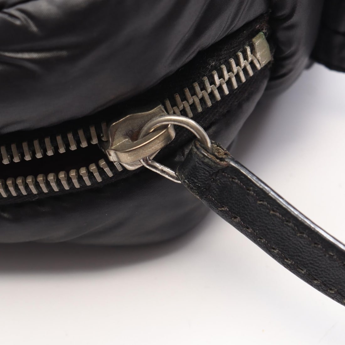 Chanel Coco Cocoon Messenger Black - 7