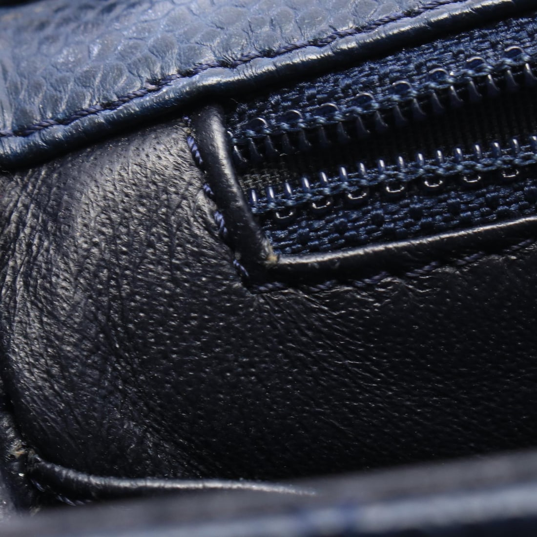 Chanel Mini Matelasse Navy - 6