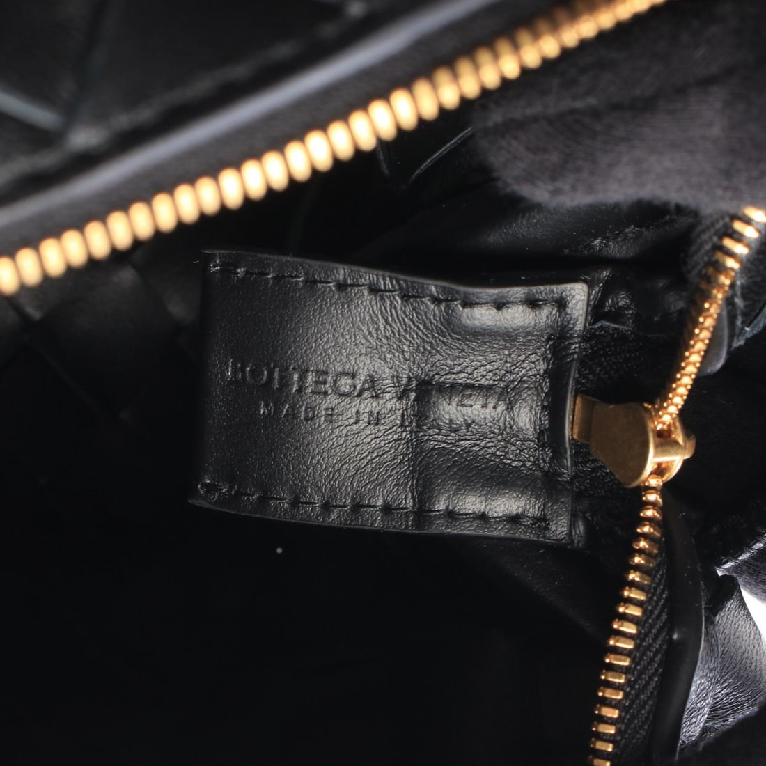 Bottega Mini Loop Camera Black - 4