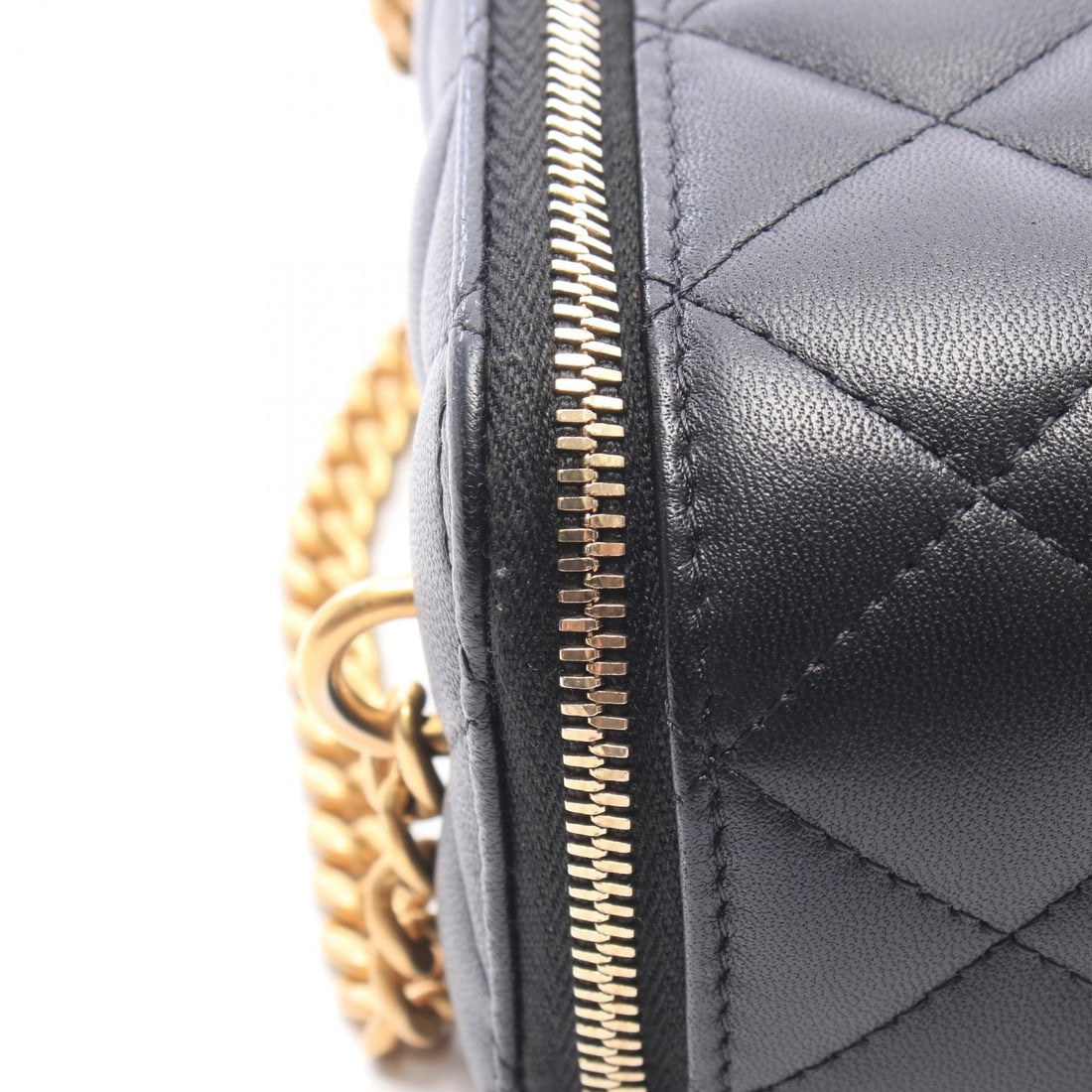 Chanel Matelasse Vanity Black - 6