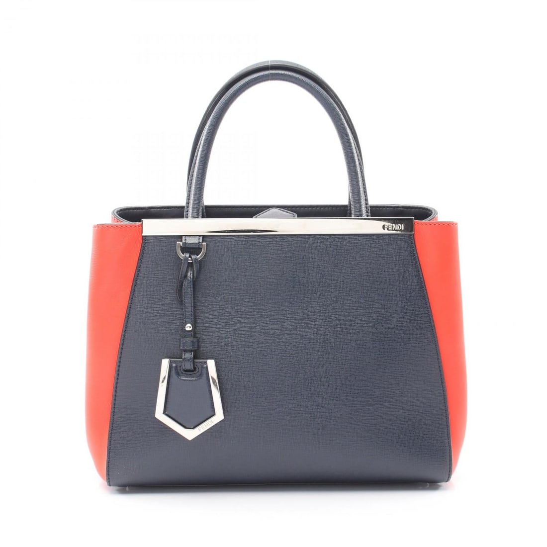 Fendi Petite 2Jours Navy Red: Navy and red PETITE 2JOURS handbag in leather. Model 8BH253. No accessories. 26 x 20 x 12 cm. Handle 31 cm.