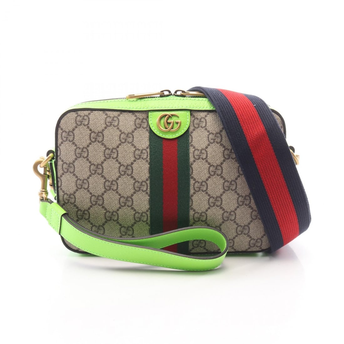 Gucci GG Supreme Shelly Crossbody: Beige and green GG Supreme Shelly Line shoulder crossbody bag in PVC coated canvas and leather. Model 699439?525040. No accessories. 23 x 16 x 4 cm. Shoulder 83-130 cm.